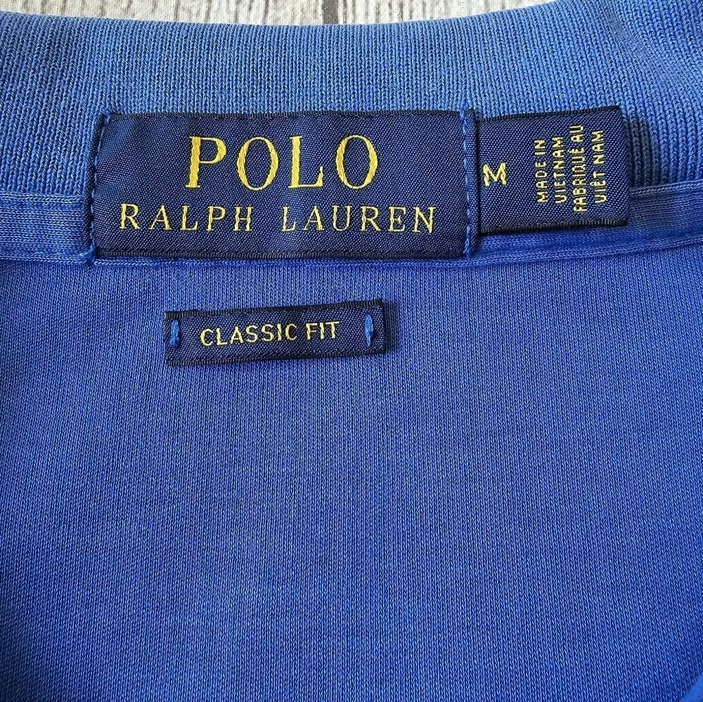 Polo Ralph Lauren Men's Size Medium Classic Fit Blue Short Sleeve Polo Shirt